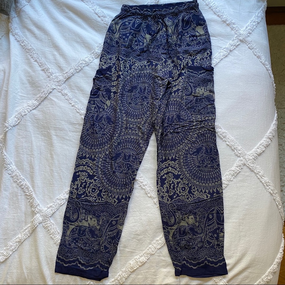 elephant pants size small